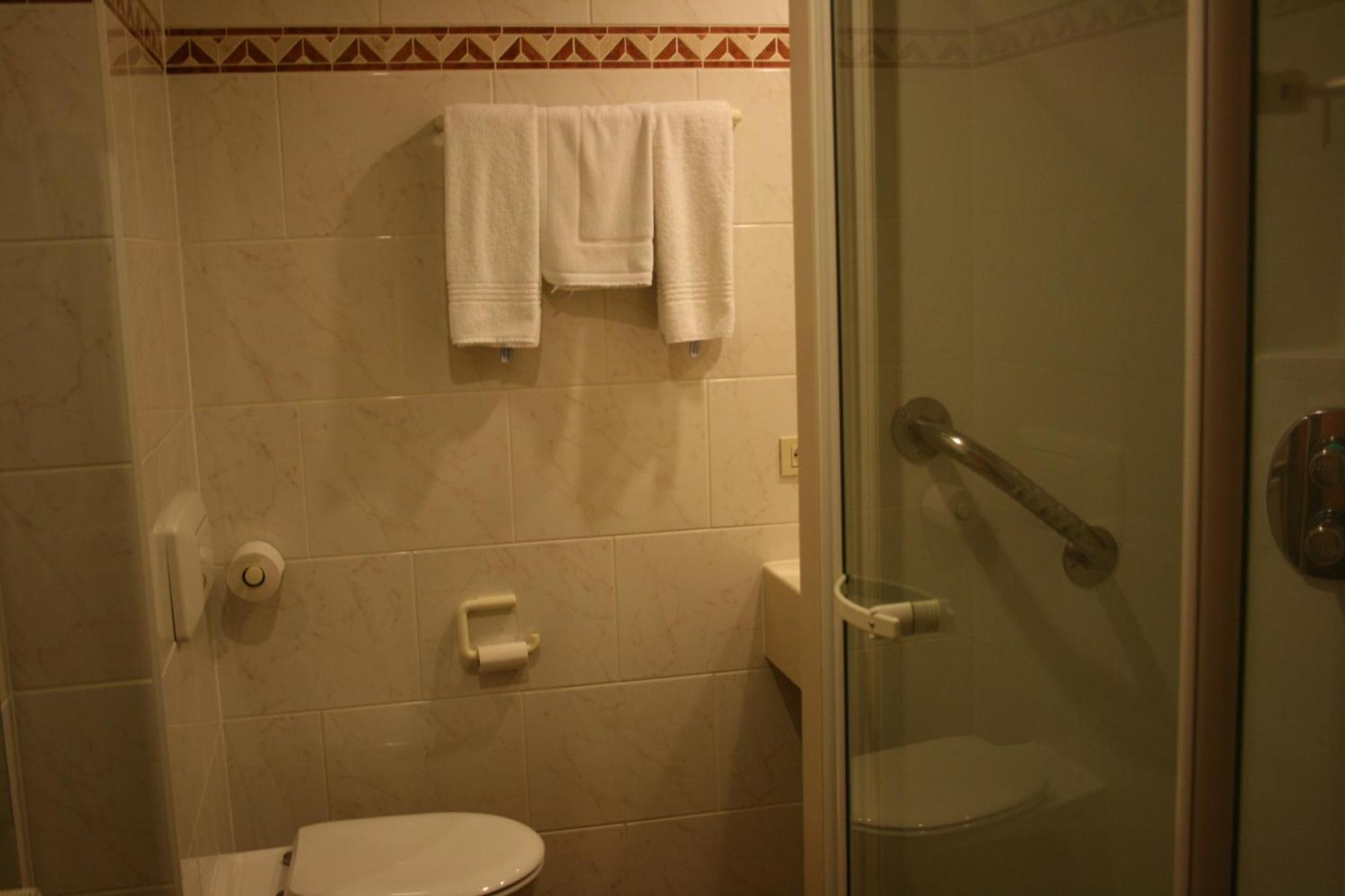Hotel Shamrock Tielt Εξωτερικό φωτογραφία