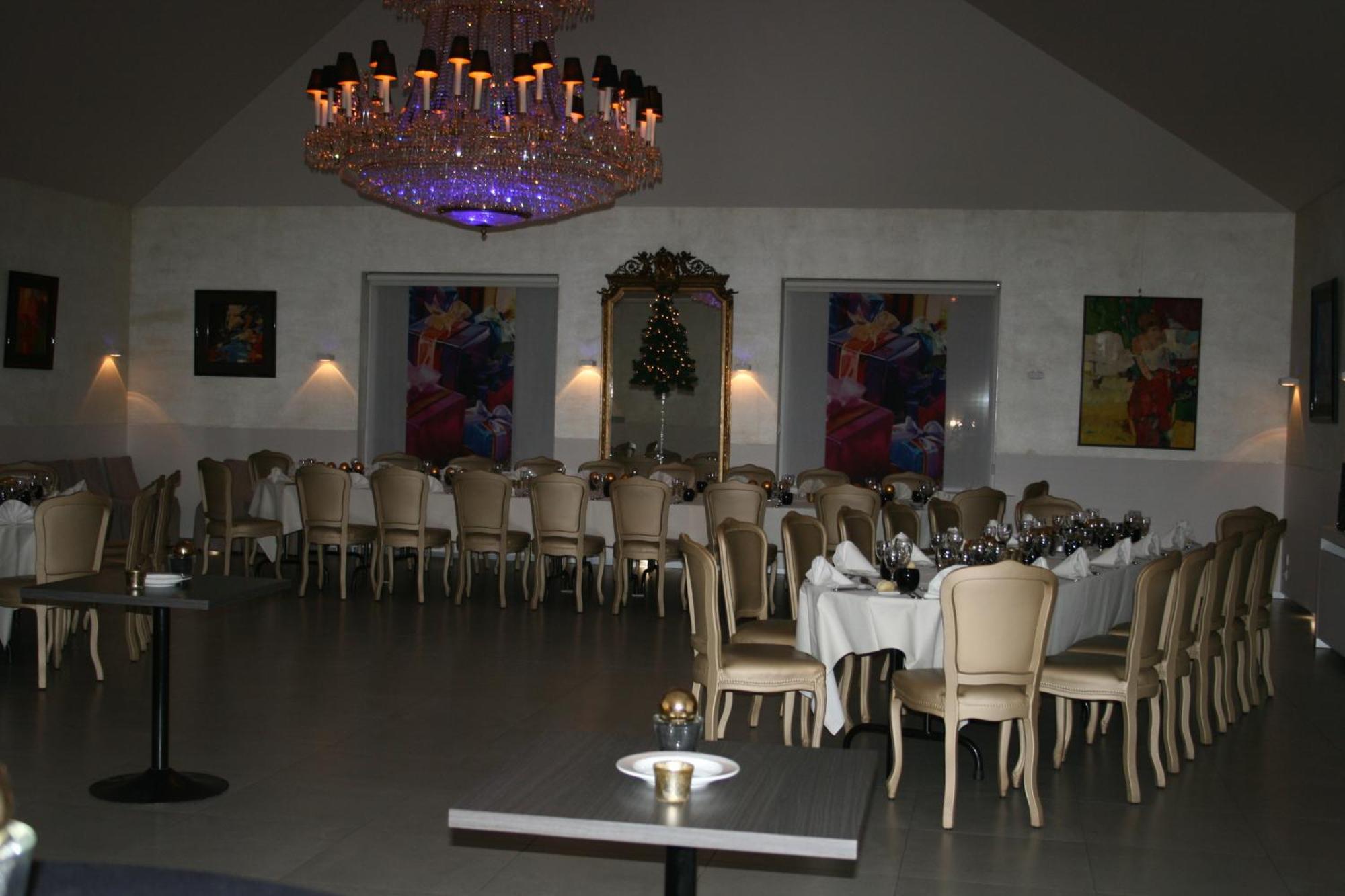 Hotel Shamrock Tielt Εξωτερικό φωτογραφία